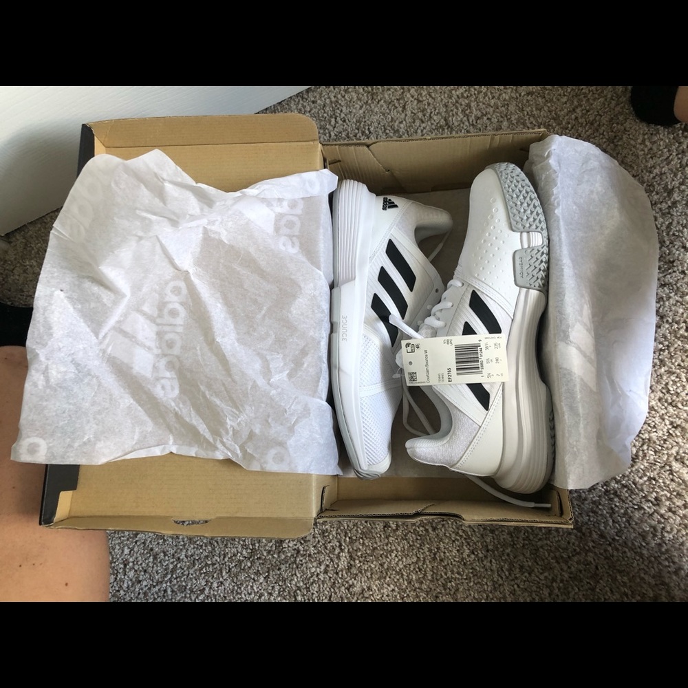 Brand New Adidas Court Jam Sneaker (size 7)